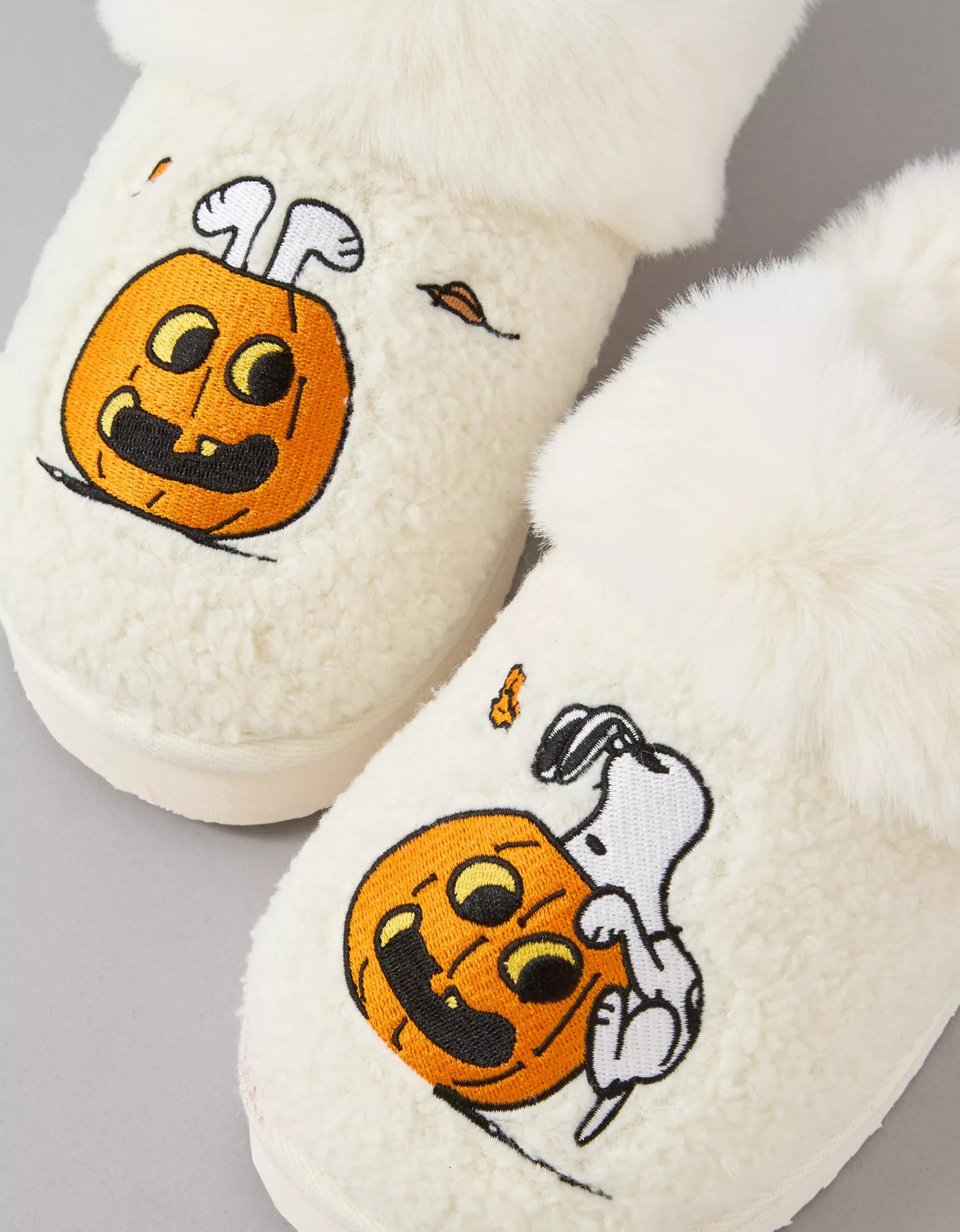 AE Snoopy Pumpkin Scuff Slipper