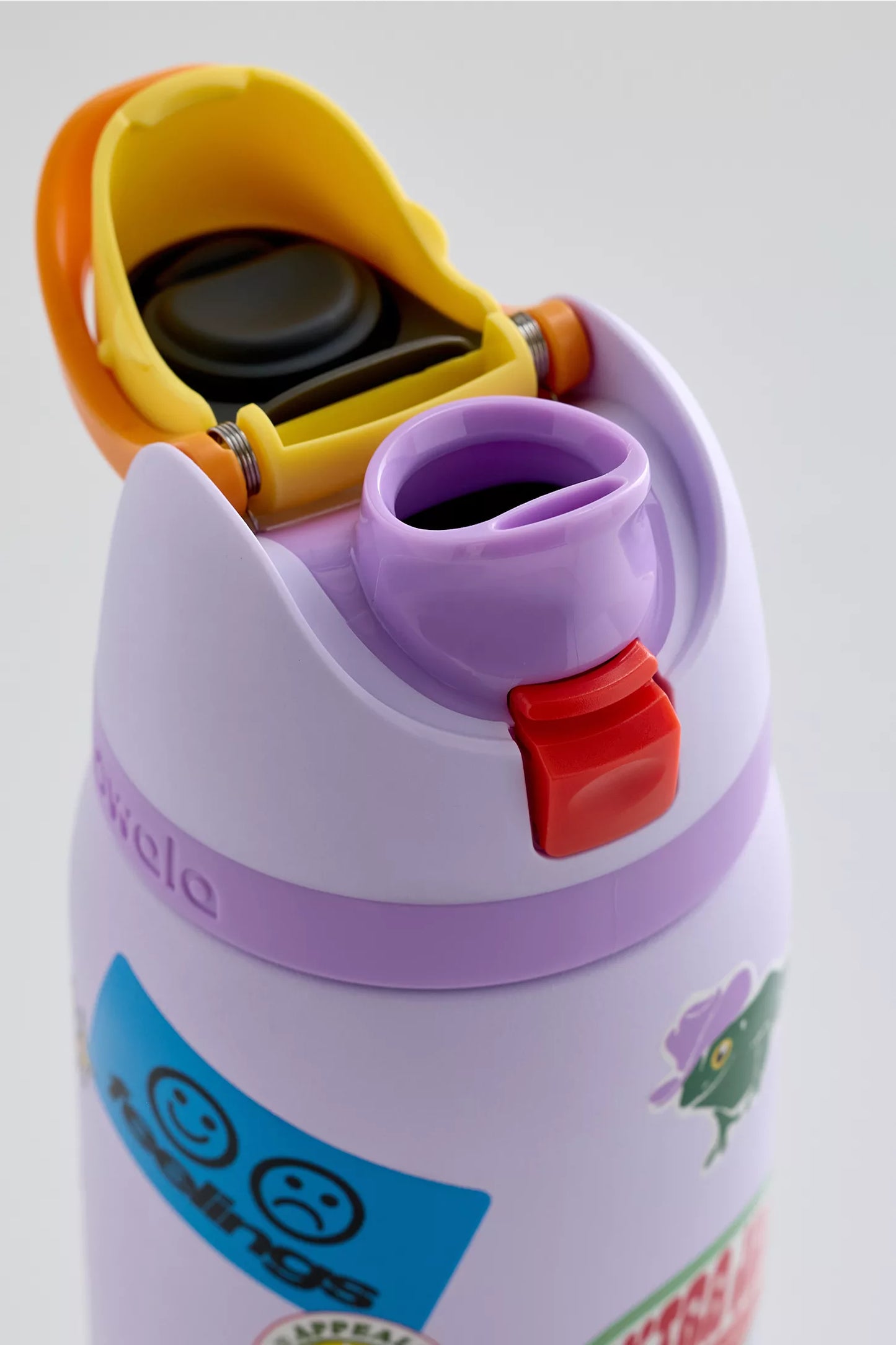 💧 Owala FreeSip 32 oz – UO Exclusive Edition