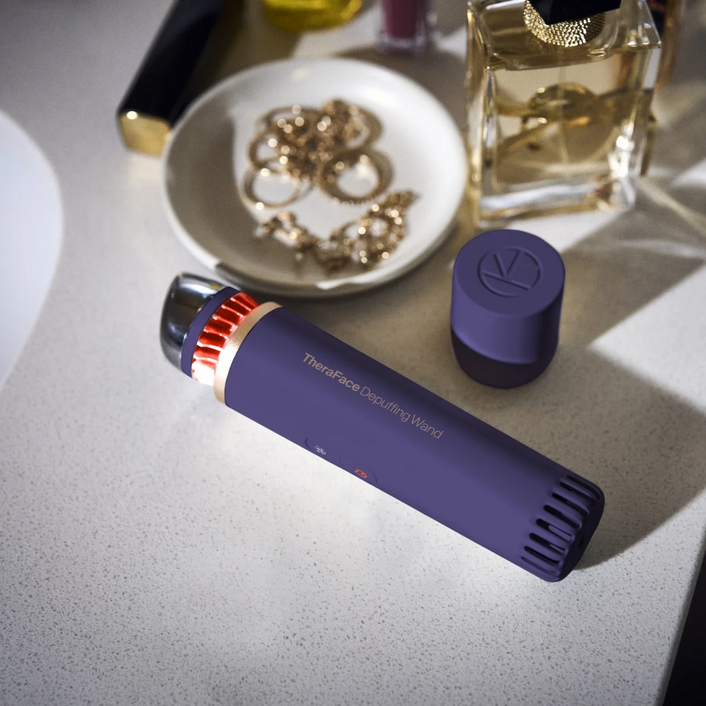 TheraFace Depuffing Wand - Morado