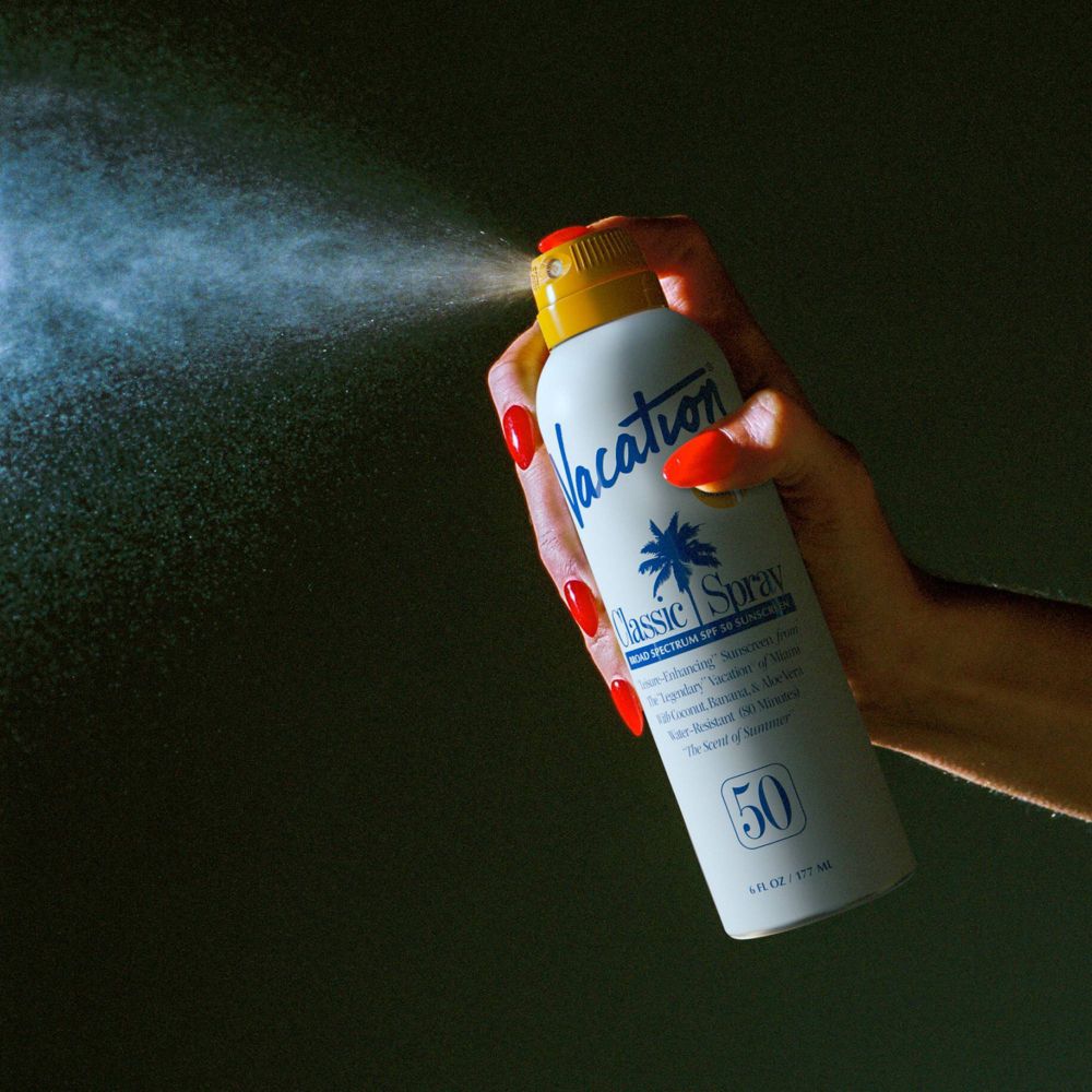 Vacation Classic Sunscreen Spray - SPF 50