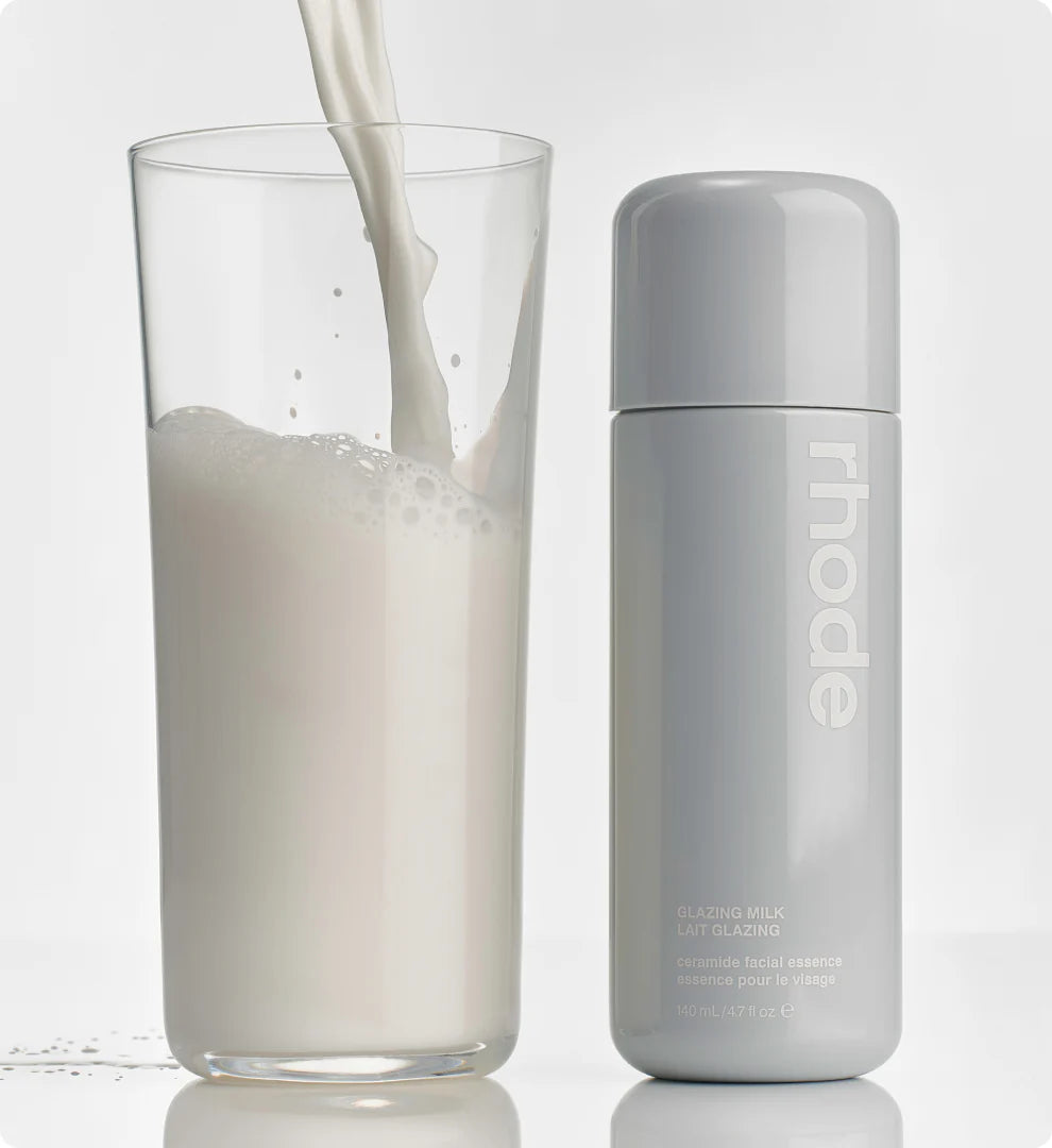 Rhode Glazing Milk – Esencia Hidratante 🌸💧