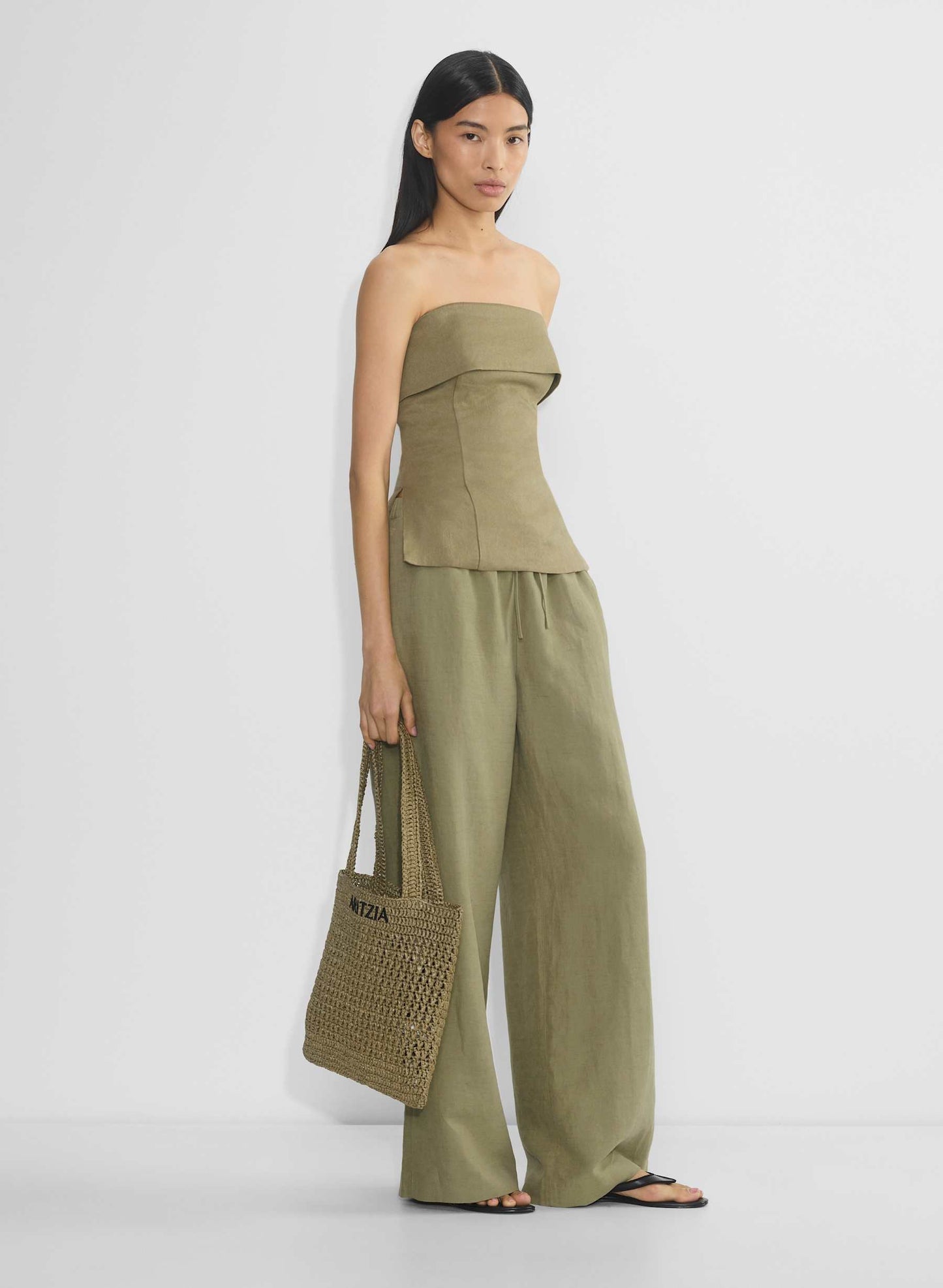 Aritzia Treasure Tote Earthy Ochr
