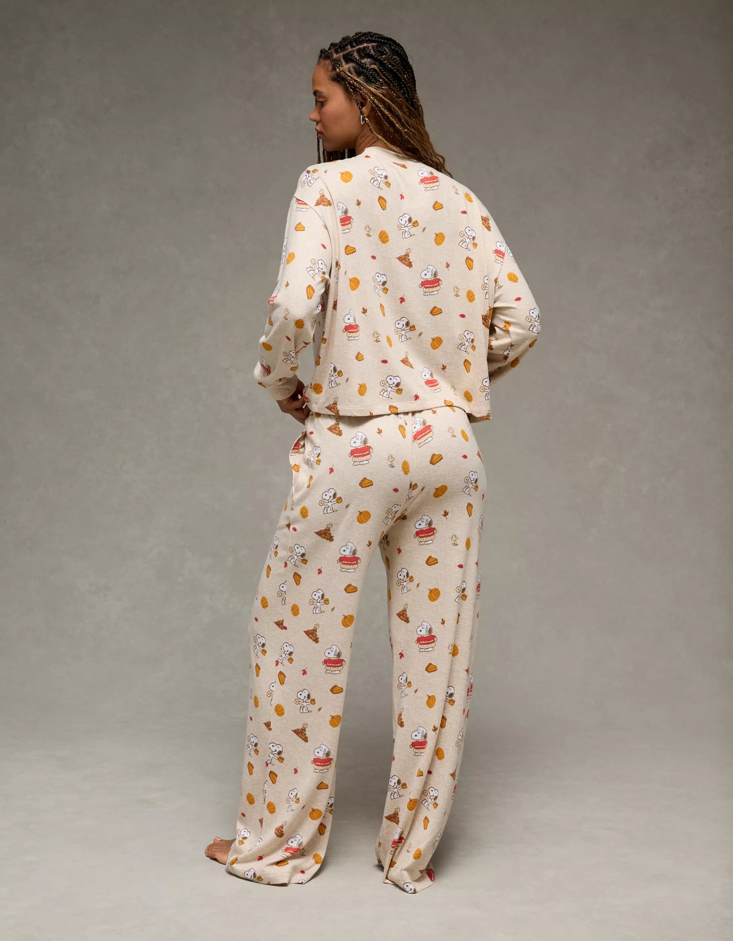 AE Luxe Plush Snoopy Fall Long-Sleeve & Pant PJ Set