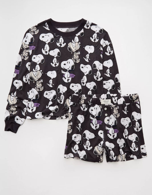 🎃 Snoopy Halloween PJ Set – AE Luxe Plush (Grey · Edición Especial)
