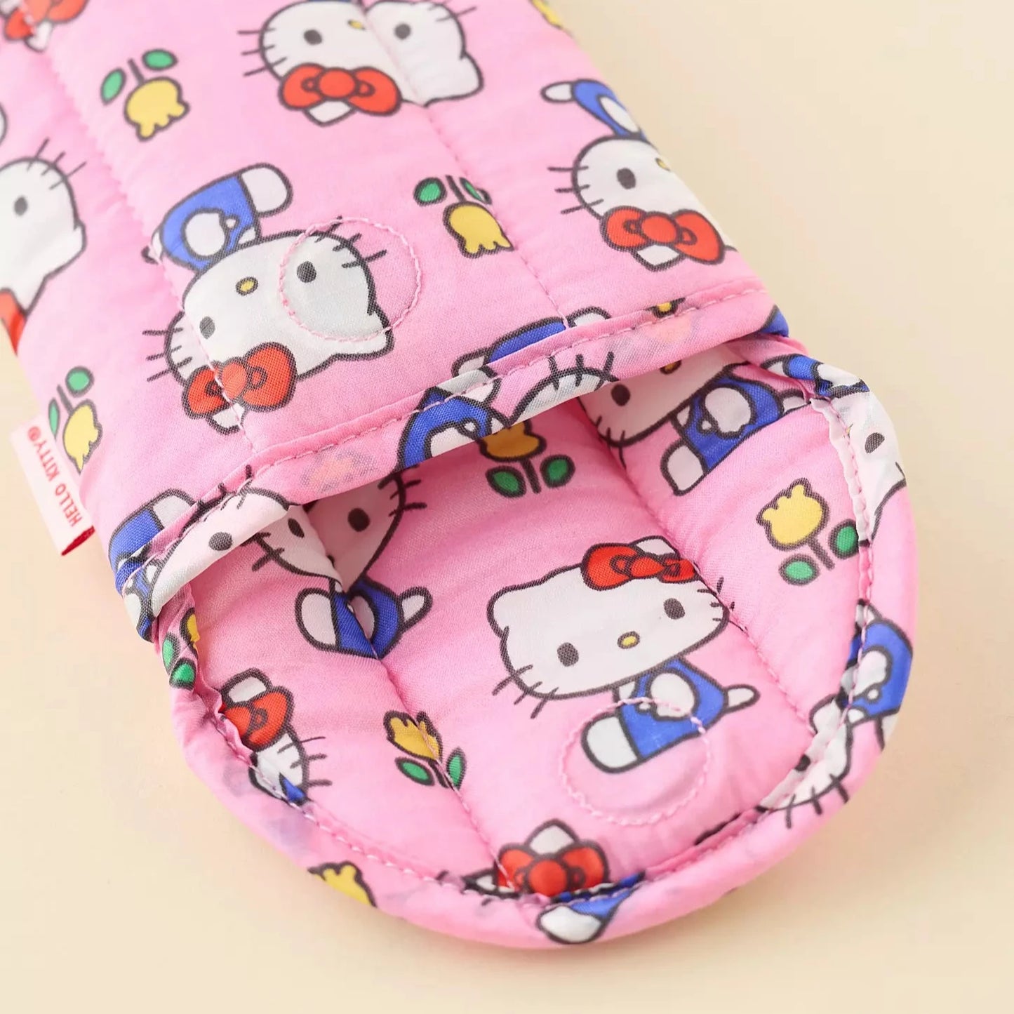 BAGGU X Sanrio Puffy Glasses Sleeve – Hello Kitty 💖