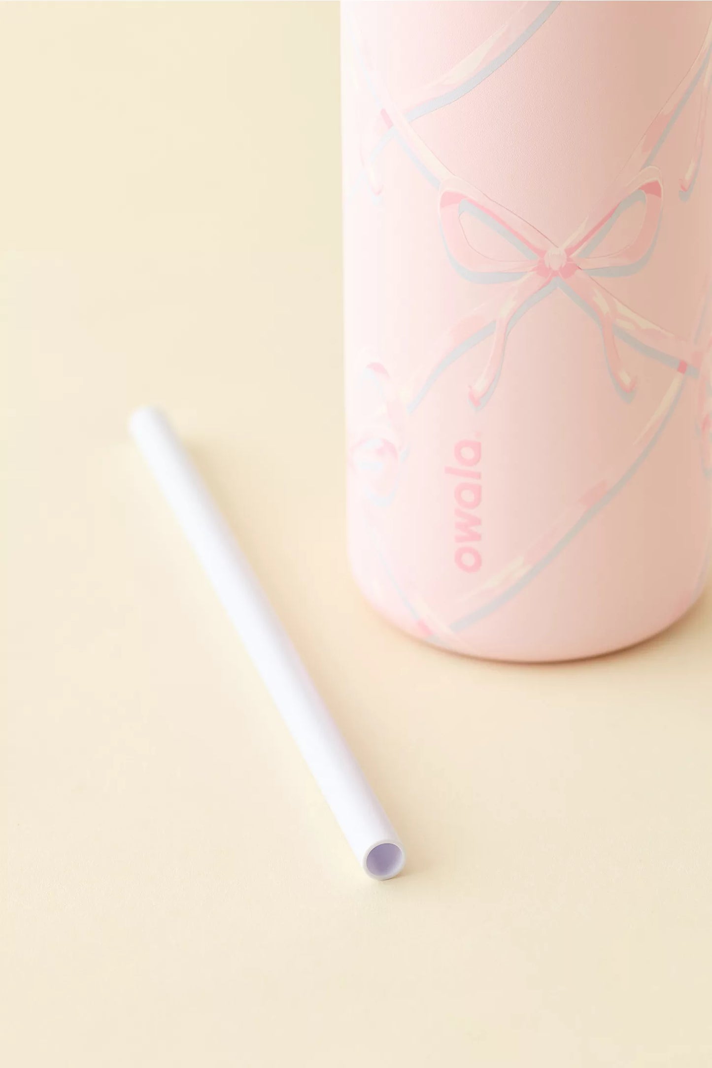 🫧 FreeSip 32 oz “Sugar Plum Fairy” – Owala