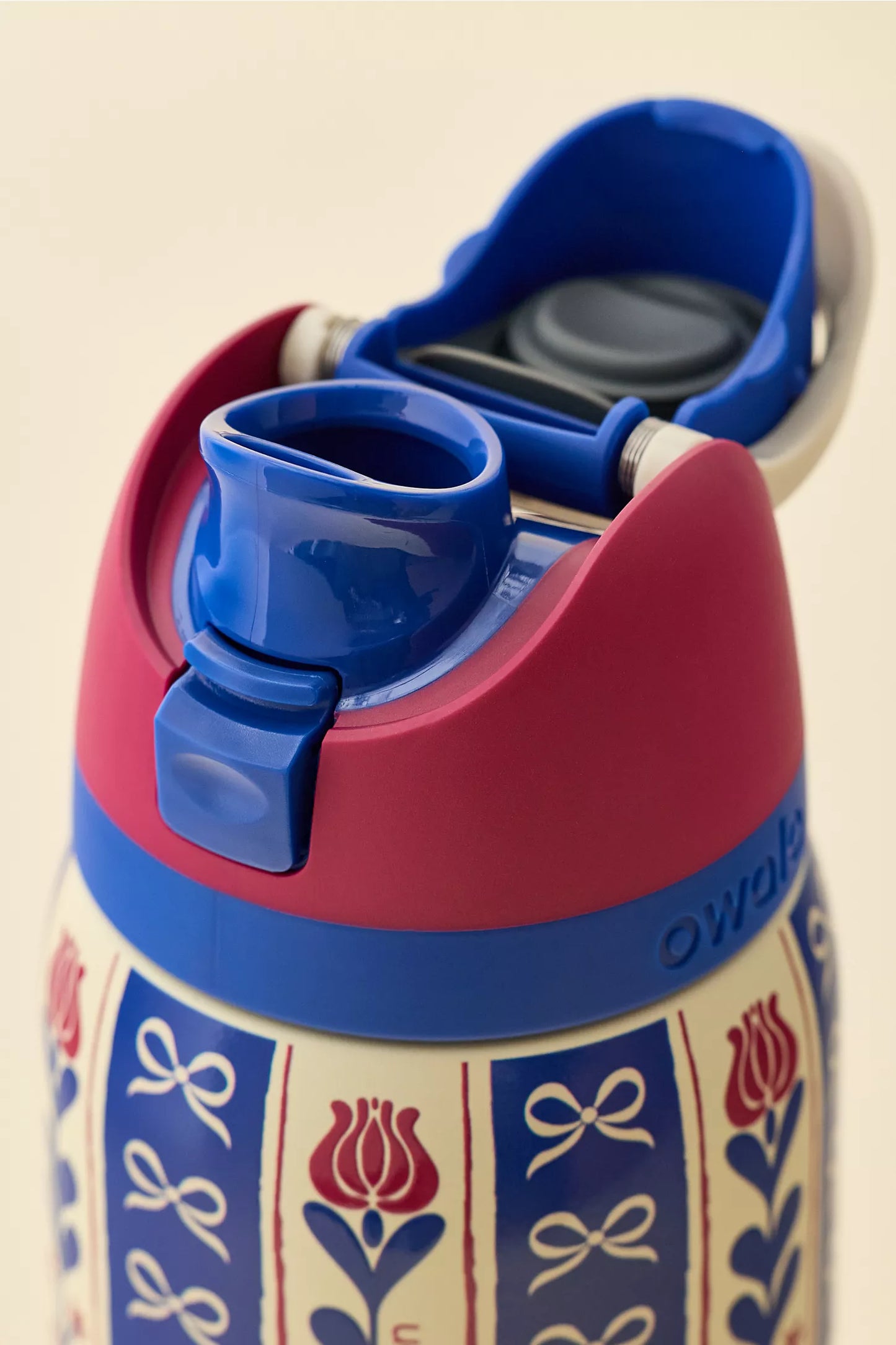 🎄 FreeSip 32 oz “Holiday Hygge” – Owala