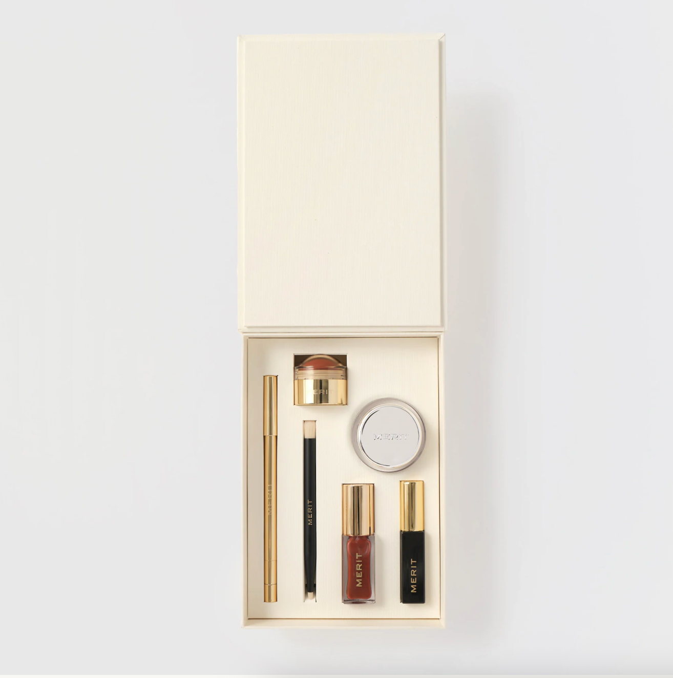 ❄️ The Winter 2025 Set – MERIT