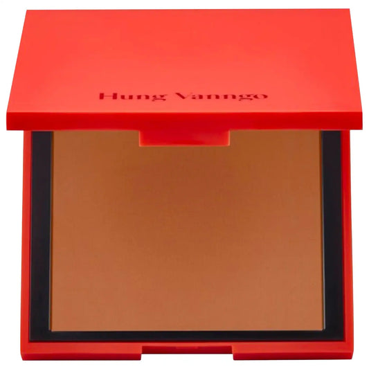 🌞 Soft Focus Blurring Matte Bronzer – Hung Vanngo Beauty