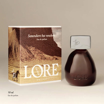 🌲 Somewhere but Nowhere Eau de Parfum – LORE (con Cedarwood)