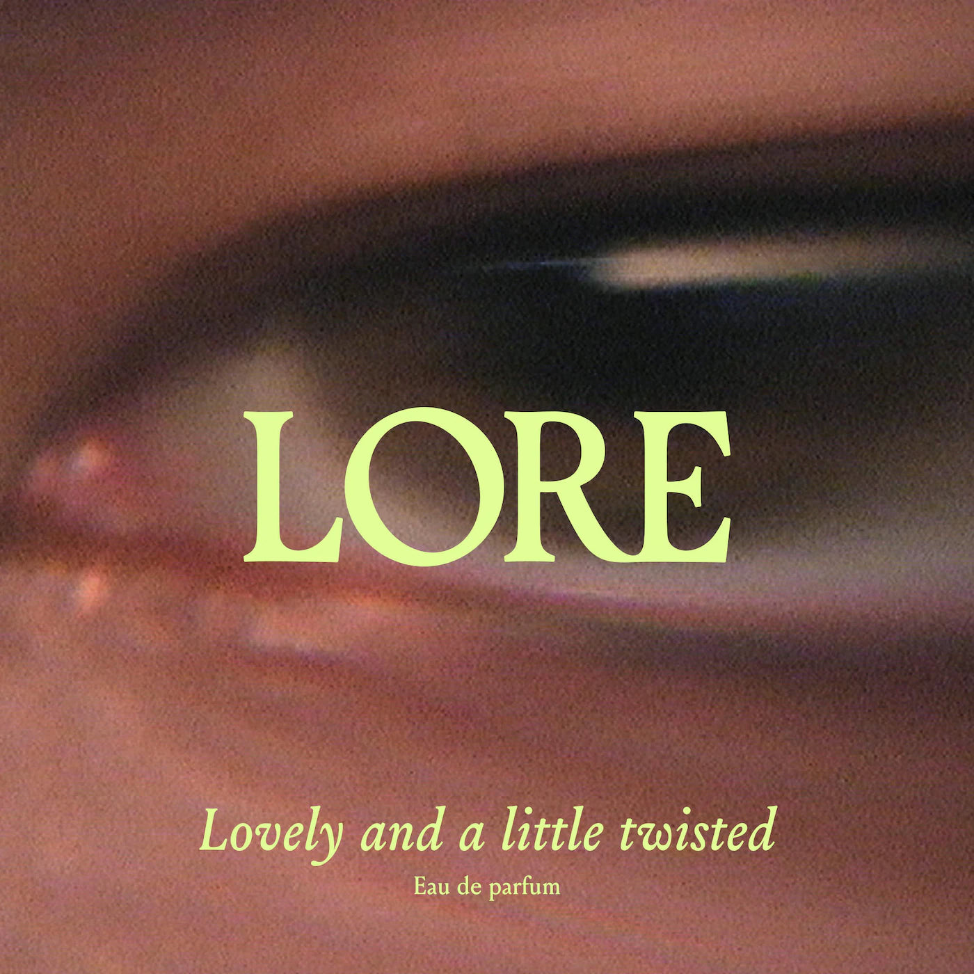 🌹 Lovely and a Little Twisted Eau de Parfum – LORE (con Rose Milk)