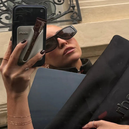 📱 Snap-On Lip Case (MagSafe) – rhode