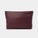 Patrick Ta Puffer Clutch Burgundy cosmetiquera acolchada